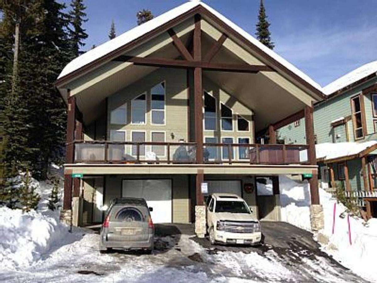 Large Dog Friendly Chalet With Private Hot Tub Villa Big White Ski Resort ภายนอก รูปภาพ